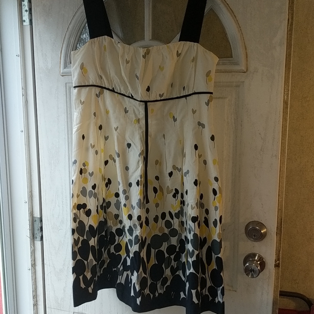 Sheri Martin light cream dress with floral design